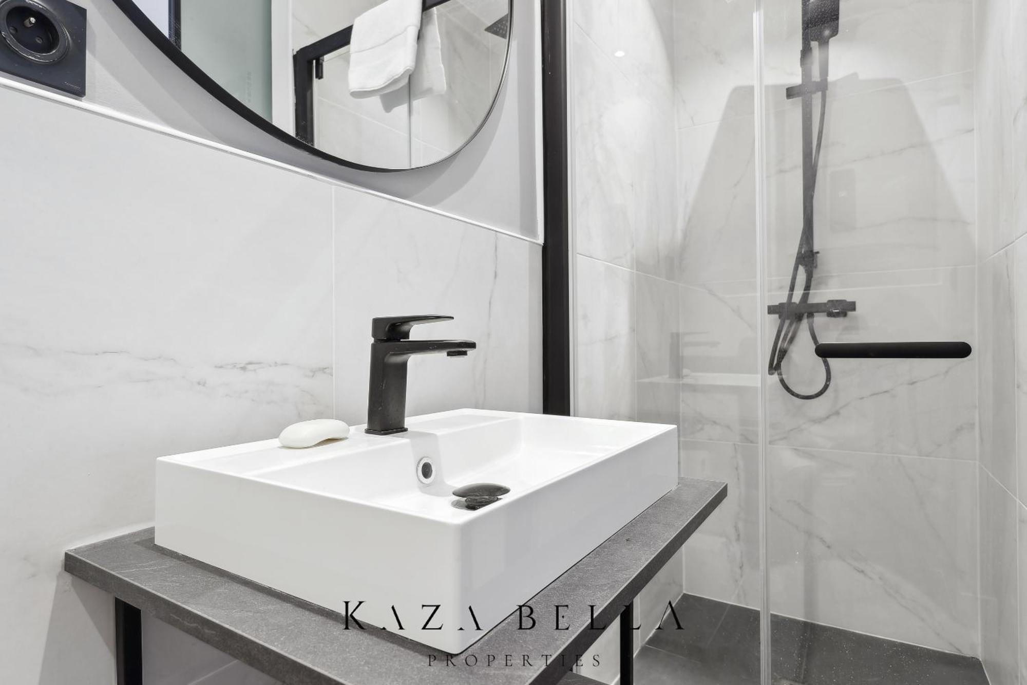 Kaza Bella - Maisons Alfort 1 Modern Flat Room photo